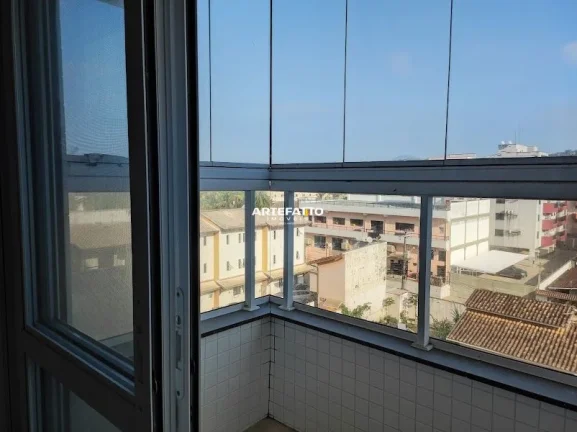 Imagem Novo e excelente apartamento na Praia das Toninhas