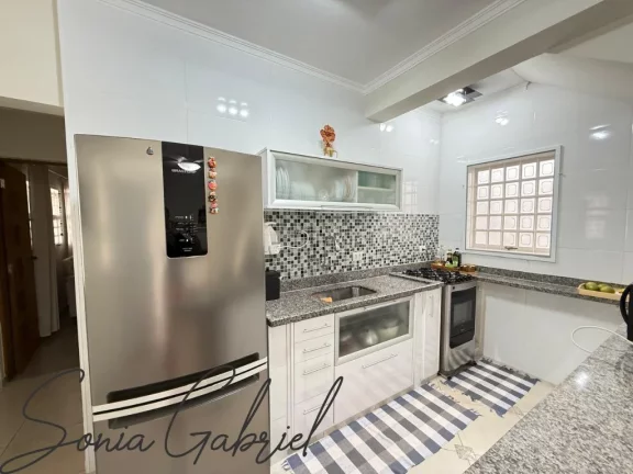Imagem Casa à Venda em Valinhos-SP, Loteamento Nova Espírito Santo: 3 Quartos, 2 Salas, 3 Banheiros, 2 Vagas, 259,70m²! Imagem Casa à Venda em Valinhos-SP, Loteamento Nova Espírito Santo: 3 Quartos, 2 Salas, 3 Banheiros, 2 Vagas, 259,70m²!