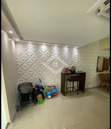Imagem CASA TRIPLEX COM 300M2 EM CONDOMÍNIO FECHADO TAQUARA MUITO BOM GOSTO