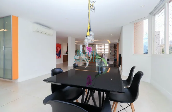 Imagem Apartamento à Venda em Pinheiros - São Paulo/SP.