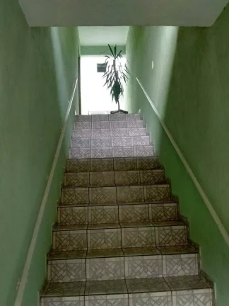 Imagem Sobrado com 3 dormitórios à venda, 215 m² por R$ 490.000,00 - Parque Gerassi - Santo André/SP