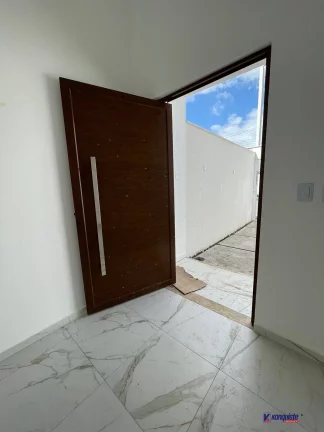 Imagem VENDO CASA 3/4 REFORMADA-PARQUE IPÊ