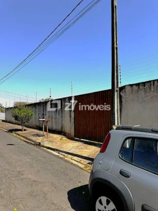 Imagem Área de Lazer com Piscina, Mandaguaçu/PR
