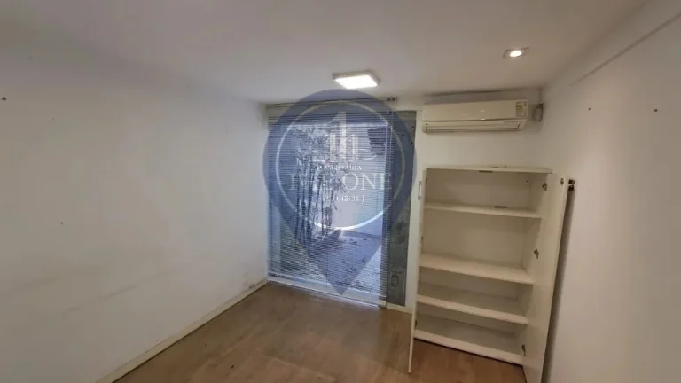 Imagem Casa comercial com 377m², 4 vagas localizado no bairro Sumaré, São Paulo-SP!