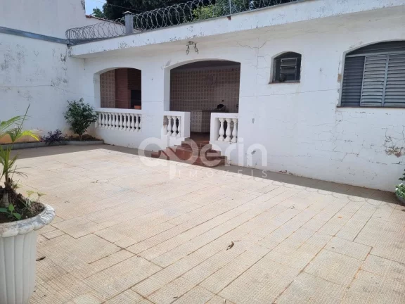 Imagem Casa à venda - Centro