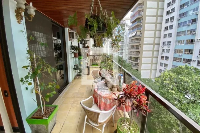 Imagem Apartamento à Venda - Copacabana, 3 Quartos, 159 m2