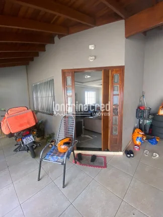 Imagem Casa à venda 3 Quartos, 2 Vagas, 330M², Califórnia, Londrina - PR