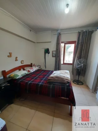 Imagem Casa com 2 Quartos à Venda, 70 m² em Santo Inácio - Esteio