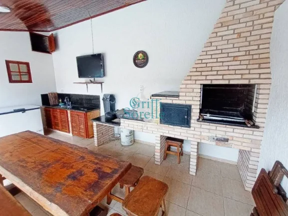 Imagem Casa Mobiliada à venda em Condomínio Fechado em Horto Florestal - Ubatuba/SP.