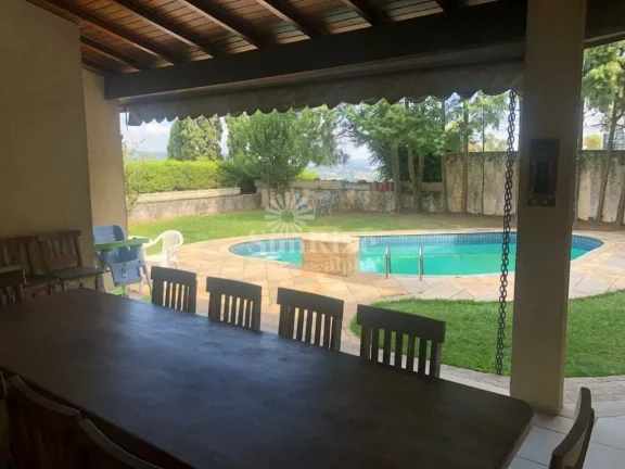 Imagem Casa à venda com 4 quartos e 4 vagas, 556 m² por R$ 5.300.000 - Alphaville 08 - Santana de Parnaíba/SP