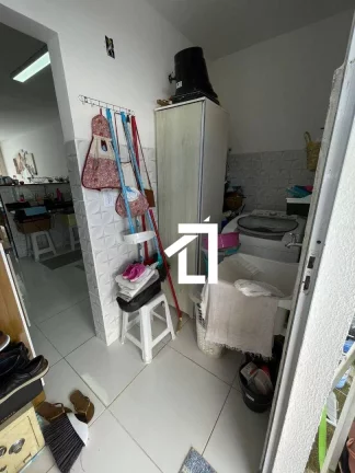 Imagem Casa Solta em Condomínio Residencial – 2 Quartos (1 Suíte) | 70m² | Tabuleiro do Pinto