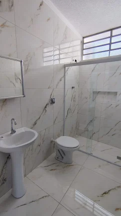 Imagem Casa Comercial para Locação em Sorocaba-SP, Jardim Paulistano: 2 Quartos, 2 Salas, 3 Banheiros, 2 Vagas de Garagem, 150m².