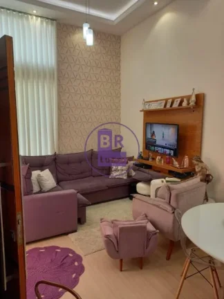 Imagem Conforto, Estilo e Localização: A Casa Ideal para Sua Família