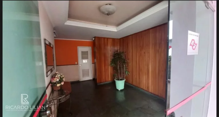 Imagem Apartamento com dois dormitorios sendo uma suite, uma vaga de garagem . AS VENDA!!!