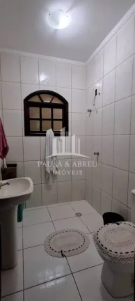 Imagem Sobrado de 3 Quartos, sendo 1 Suíte, 2 Vagas, Financia, Sóton, Área de Lazer com Churrasqueira no Jardim Mauá-SP