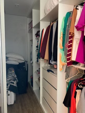 Imagem Sobrado a venda, Terra Nobre, Indaiatuba/SP, 3 suítes, sala ampla p?(C) direito duplo, cozinha integrada, piscina, quintal com pergolado, 4 vagas