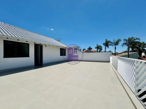 Imagem Linda casa moderna em alto padrão á venda