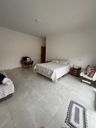 Imagem Residência Excepcional no Centro de Quadra, SP - Viva em Luxo e Conforto Absolutos!