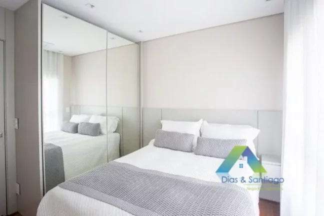 Imagem ALTO PADRÃO MOEMA 182 METROS, 3 SUÍTES, 4 VAGAS TODO MOBILIADO DESIGNER MODERNO !
