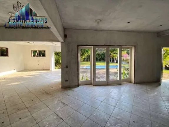 Imagem CASA CLÁSSICA, AT 3.500 m² ! 5 sts, piscina, salão! P/ REFORMAR