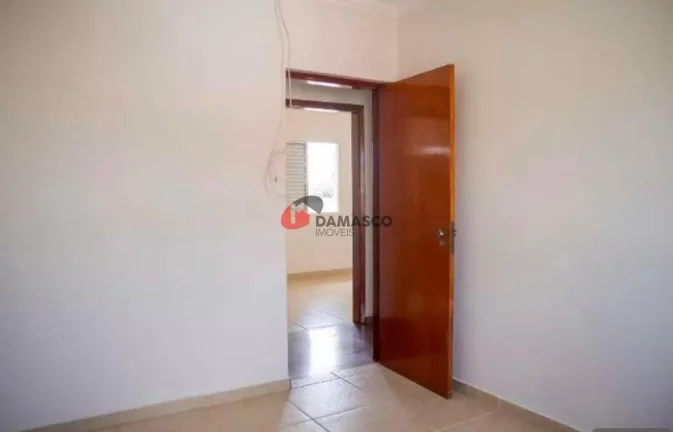 Imagem Sobrado à venda 3 Quartos, 4 Vagas, 197 m², Nova Gerty, São Caetano do Sul - SP