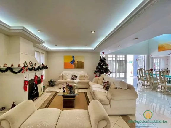 Imagem Cond São Paulo II - Casa linda, 4 suítes, piscina, gourmet, condo completo!