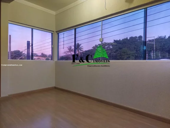 Imagem Sobrado para Venda em Limeira, Jardim Residencial Antonio Brigatto, 3 dormitórios, 1 suíte, 1 banheiro, 2 vagas