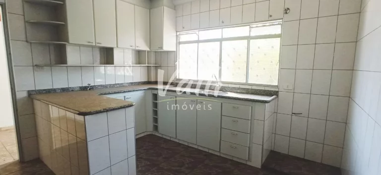 Casa RESIDENCIAL em Americana - SP, São Manoel