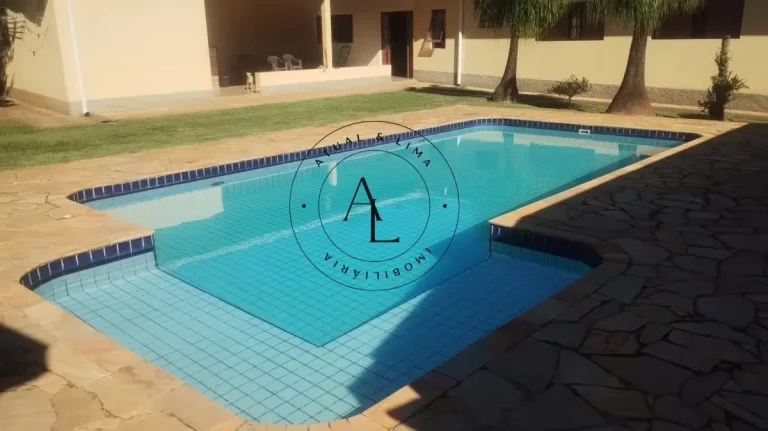 Imagem Chácara à venda em Campinas, Recanto dos Dourados, com 2 quartos, 1000m2