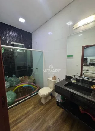 Imagem Casa com 3 dormitórios à venda por R$ 800.000,00 - Alto do Trindade - Itumbiara/GO