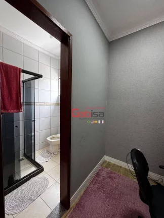 Imagem Casa com 3 dormitórios à venda, 120 m² por R$ 530.000,00 - Jardim Caiçara - Cabo Frio/RJ
