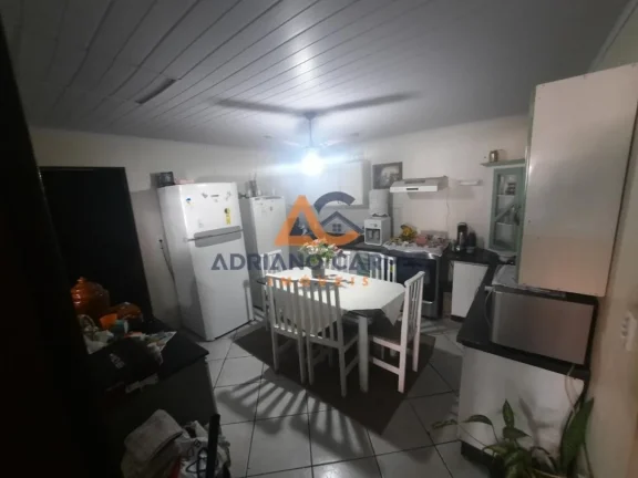Imagem Casa com 04 dormitórios com terreno amplo, no Gravatá, em Navegantes - Adriano Carpes Imóveis vende
