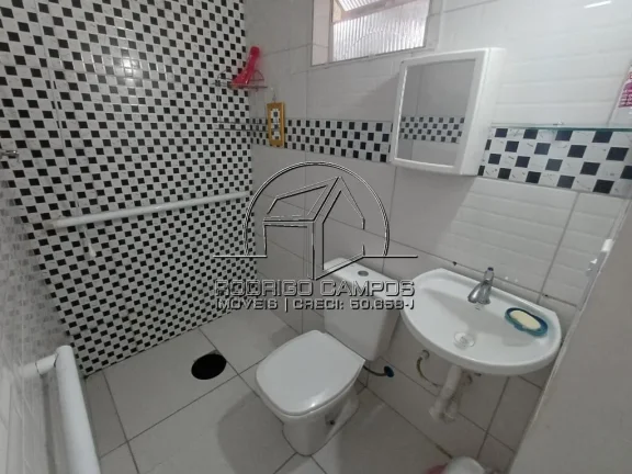 Imagem Espaçosa Casa Geminada 3 Quartos na Vila Caicara - Praia Grande