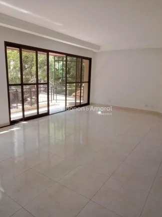 Imagem Amplo apartamento com 172m² em localização privilegiada no coração do Cambuí, a poucos metros ...