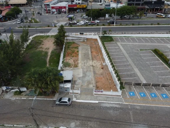 Imagem Terreno comercial à venda ou locação em Ponta Negra - 585m² de visibilidade e localização estratégica - a Av. Eng. Roberto Freire.
