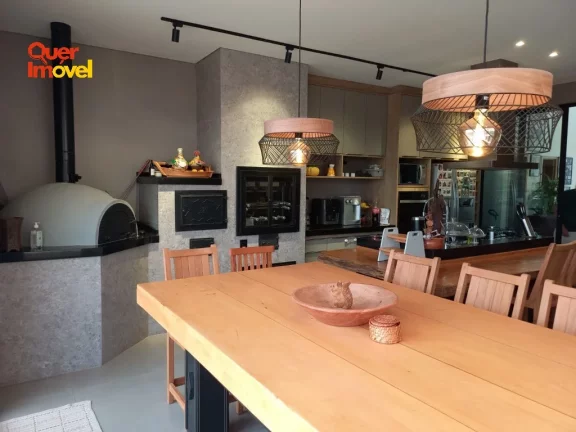 Imagem Imperdível casa à venda em Ribeirão Preto-SP, City Ribeirão! 3 quartos, 3 suítes, 2 salas, 4 banheiros, 4 vagas de garagem, 230m².
