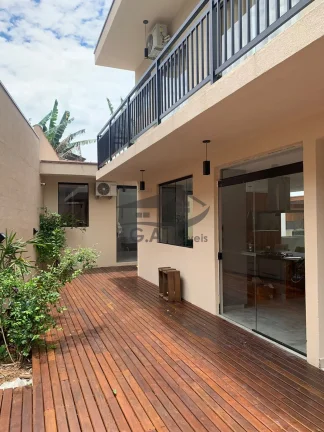 Imagem Casa na praia de Boiçucanga a 200 mts do mar