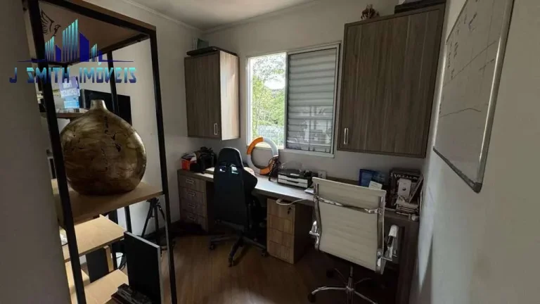Imagem Casa Village Wimblendon - 3 dorms / 1 ste, quintal privativo! LAZER NO COND