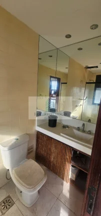 Imagem Imperdível: Cobertura à venda na Barra da Tijuca, Rio de Janeiro - 1 quarto, 1 sala, 2 banheiros, 2 vagas, 103m²