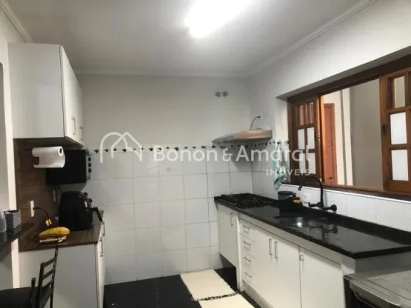 Imagem Casa à venda no Parque Taquaral com 170 m² de área construída, este imóvel oferece diversas com...