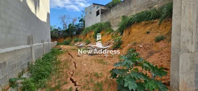 Imagem Terreno escriturado em Vera Cruz, com vista deslumbrante e ótima valorização para quem deseja construir a casa dos sonhos!