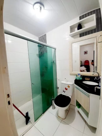 Imagem Casa em Condomínio de Luxo à Venda em Belém-PA, Bairro Mangueirão: 2 Quartos, 2 Suítes, 2 Salas, 3 Banheiros, 1 Vaga, 140 m²