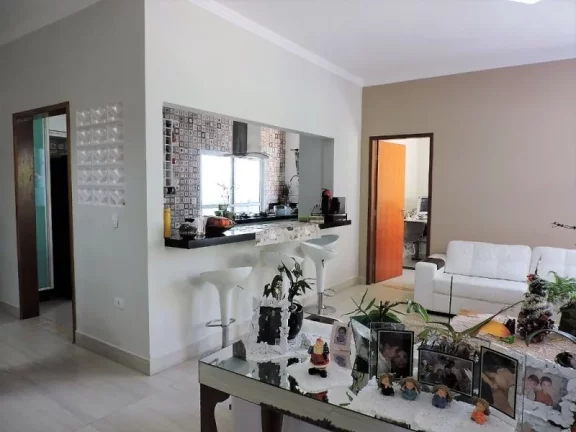 Imagem CASA COM 3 DORMITÓRIOS E MAIS UM REVERSÍVEL. 510 M² CONSTRUÍDOS EM LOTE DE 1.200M