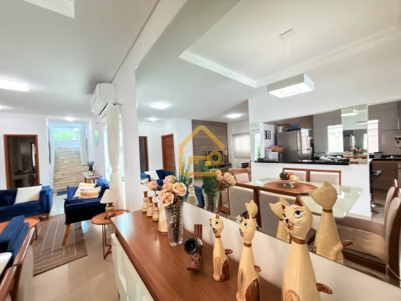 Imagem Casa em condomínio à venda em Jacareí-SP, no Jardim Crystal Park, 3 quartos