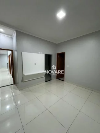 Imagem Casa com 3 dormitórios à venda, 90 m² por R$ 370.000,00 - Jardim Bandeirantes - Itumbiara/GO