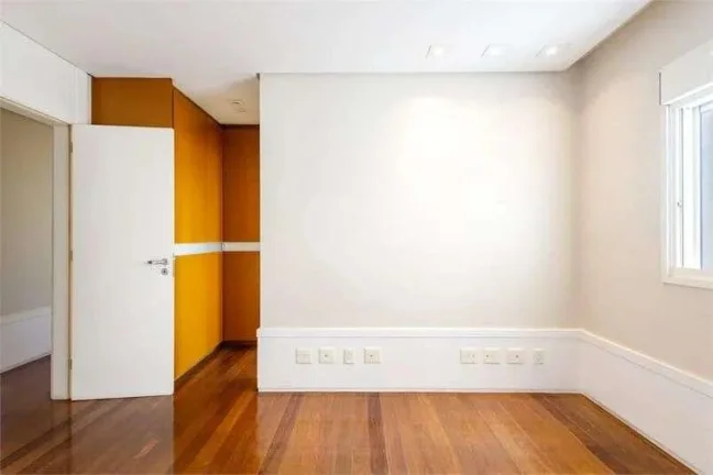 Imagem Apartamento com 310m2, 4 suítes em Moema Pássaros Cond. Beuax Arts Exclusivo