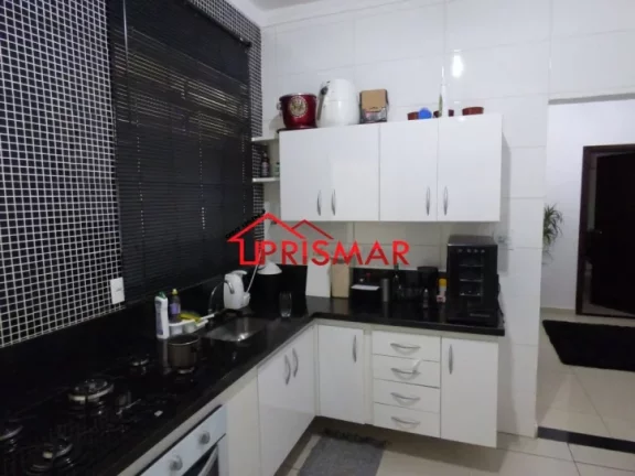 Imagem Sobreposta alta 2 Dormitórios 1 suite 1 vaga Campo Grande
