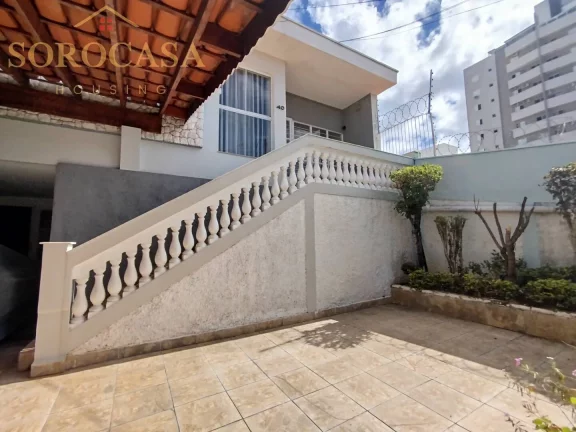 Imagem Casa à Venda - 247m² 4 dorm. Mangal