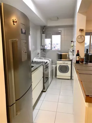 Imagem Apartamento à venda com 2 quartos, sendo 1 suíte, no condomínio Jardins do Joquei, São Paulo - SP