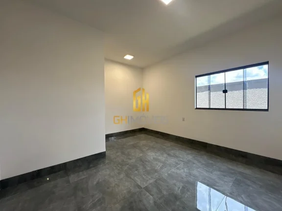 Imagem Casa com 3 quartos no American Park, em terreno com 180m² com 126m² de área construída possui:

...